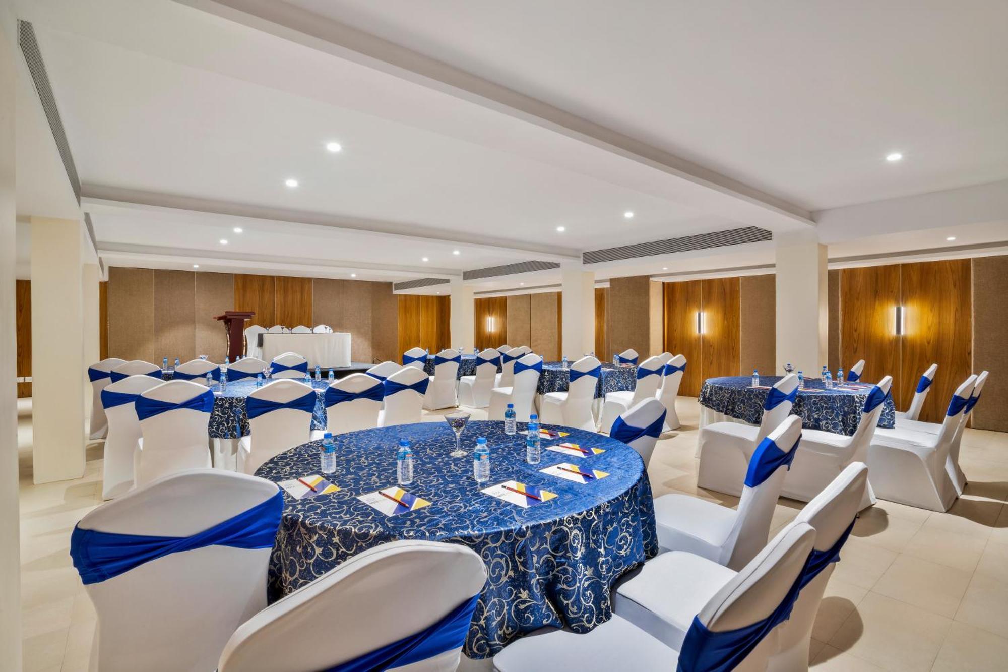 De Mandarin Hotel Goa كاندولِم المظهر الخارجي الصورة